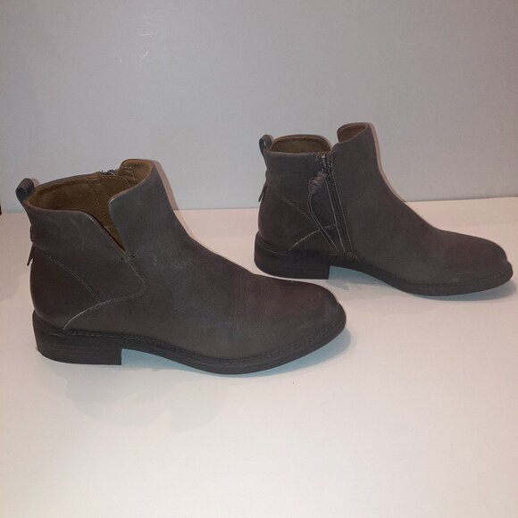 Franco Sarto Leather Hyla Gray Western Ankle Bootie Designer Fall Boots NIB 7 - Picture 3 of 17